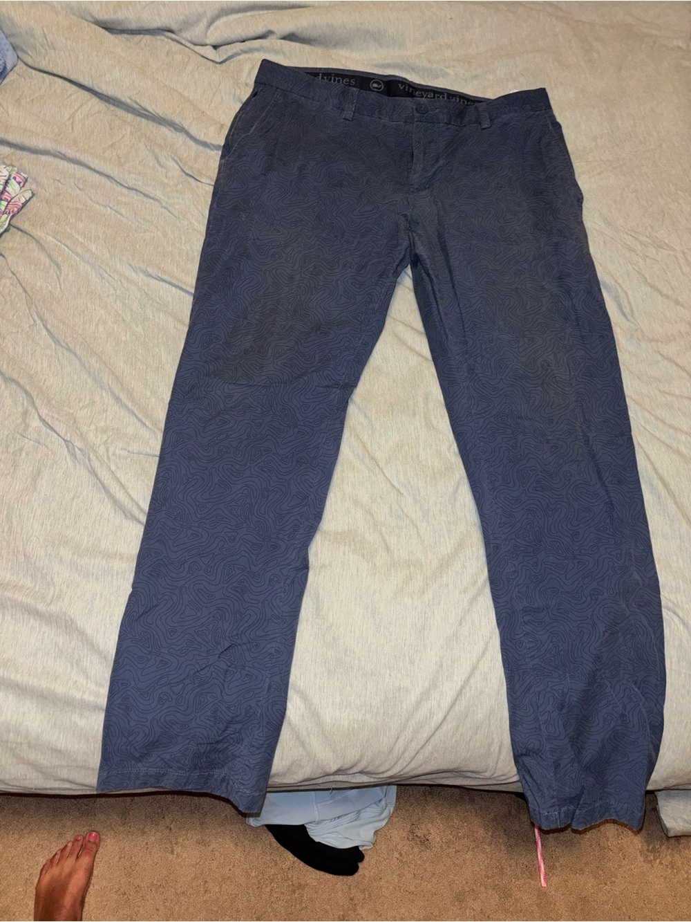 33 x 32 Vineyard Vines Men’s On- The Go Performance Pants